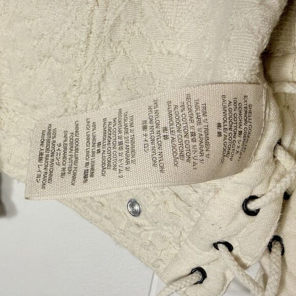 Free People Ivory Lace Crochet 3/4 Cropped Sleeve Jacket Size XS - Picture 4 of 11